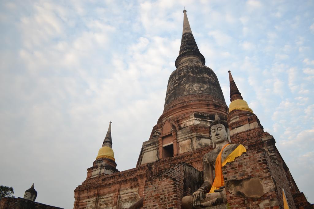 Brickhouse Ayutthaya Guesthouse Est 1986 Экстерьер фото
