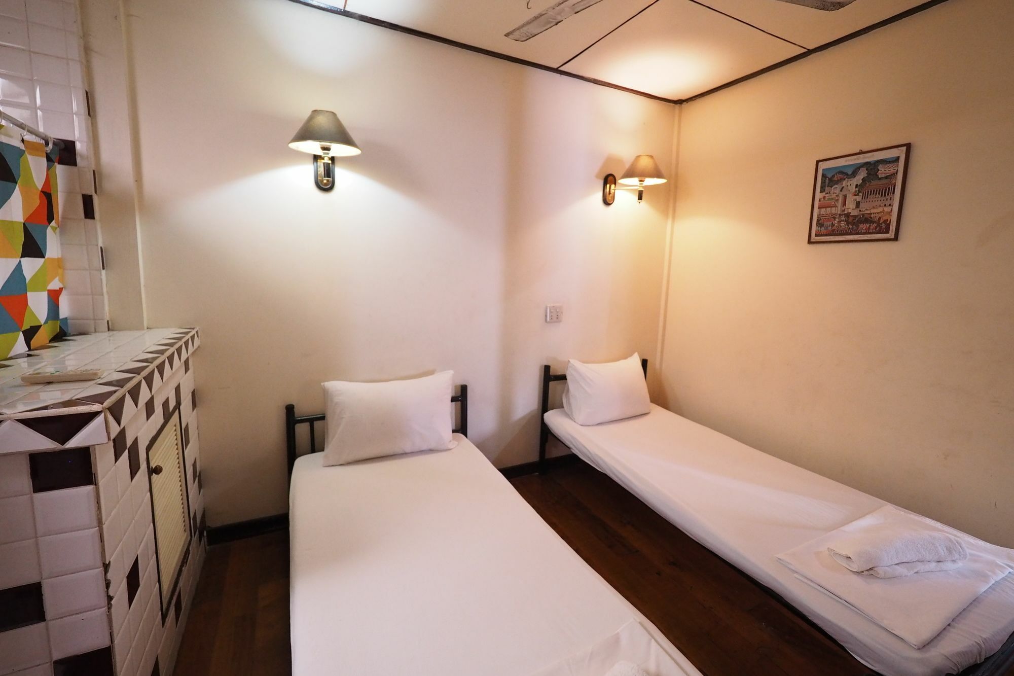 Brickhouse Ayutthaya Guesthouse Est 1986 Экстерьер фото